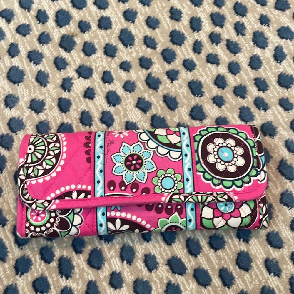 Vera Bradley clutch/large wallet